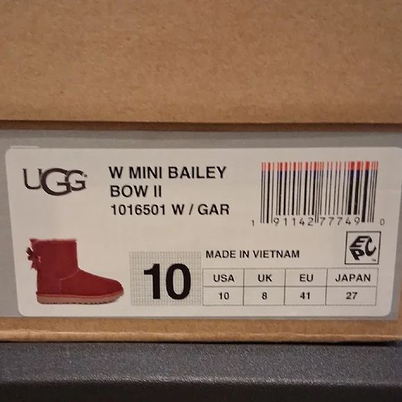 UGG Red Mini Bailey Bow Boots - Picture 4 of 14